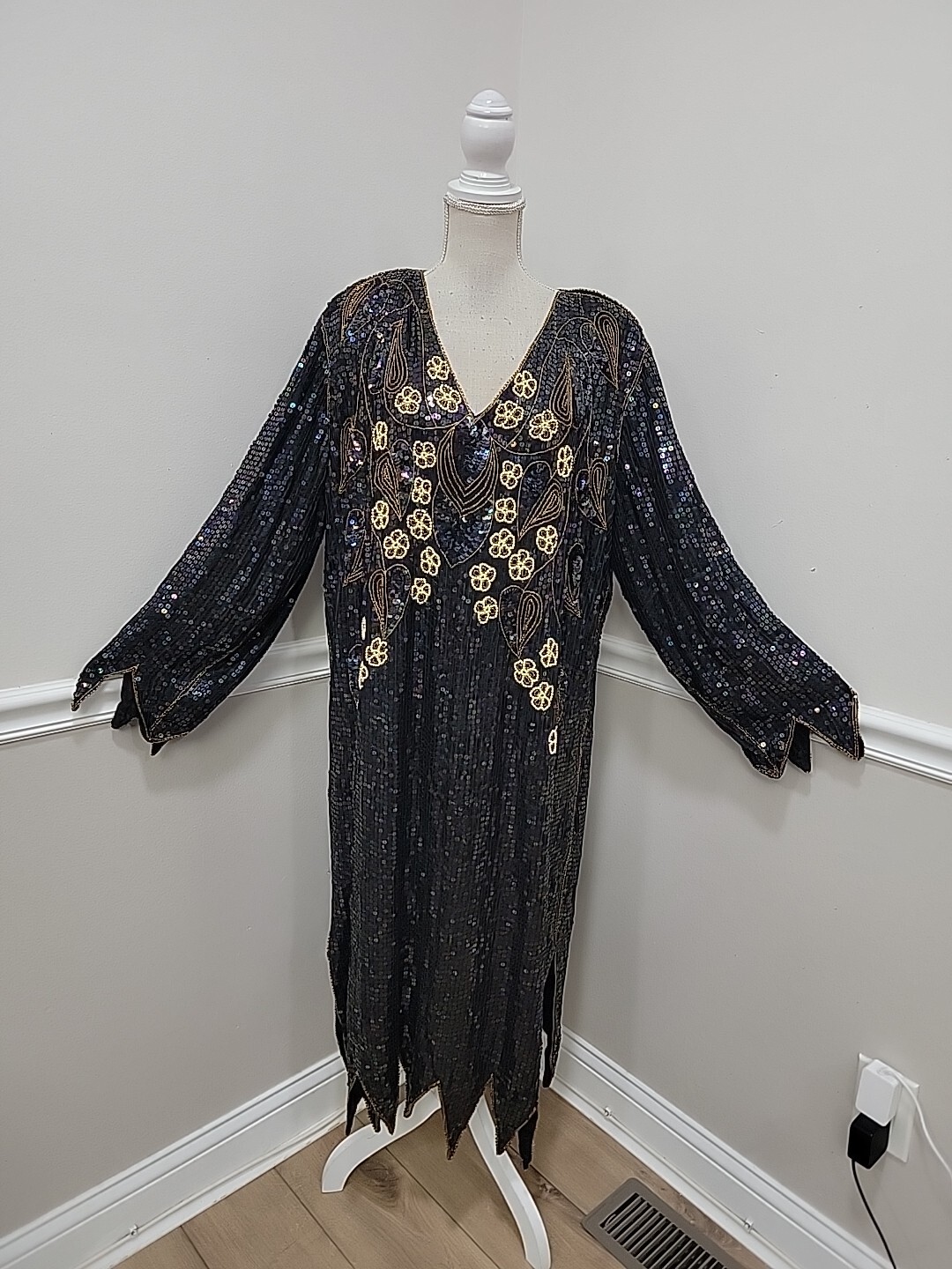 Vintage Black And Gold 100% Silk Beaded Sequin Dress Plus Size