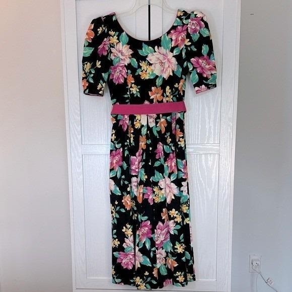 Vintage 80’s Lanz Originals Black and Pink Puff Sleeve Floral Party Dress Size 4