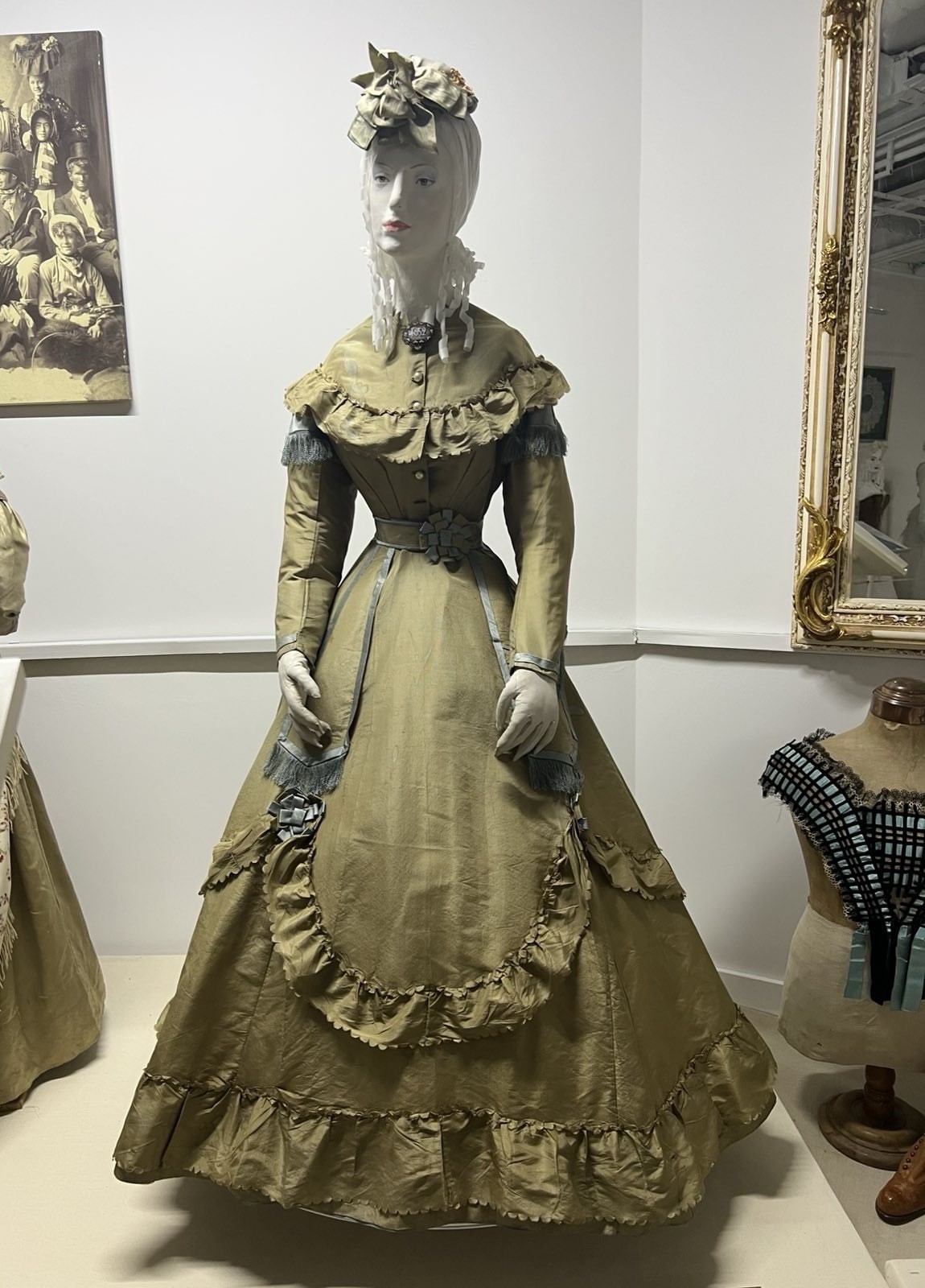 Antique Beautiful Women Dress 1860s