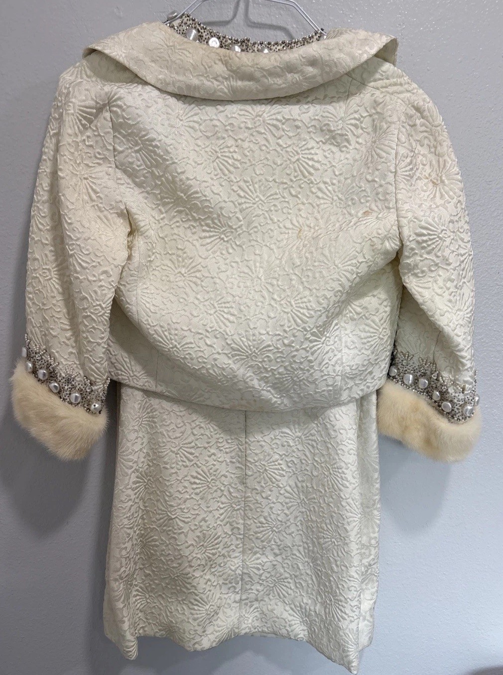 Vintage 1960s Beaded Imperial Hong Kong Dress Sz 10 Real Fur Cuffs DAMAGE