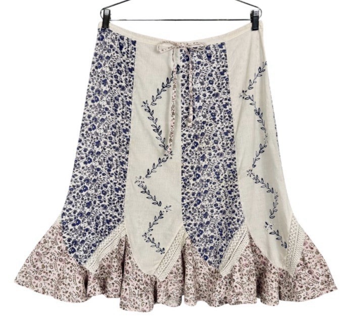 VTG Floral Lace Cotton Tier Knee Skirt Medium Boho Prairie Festival Drawstring