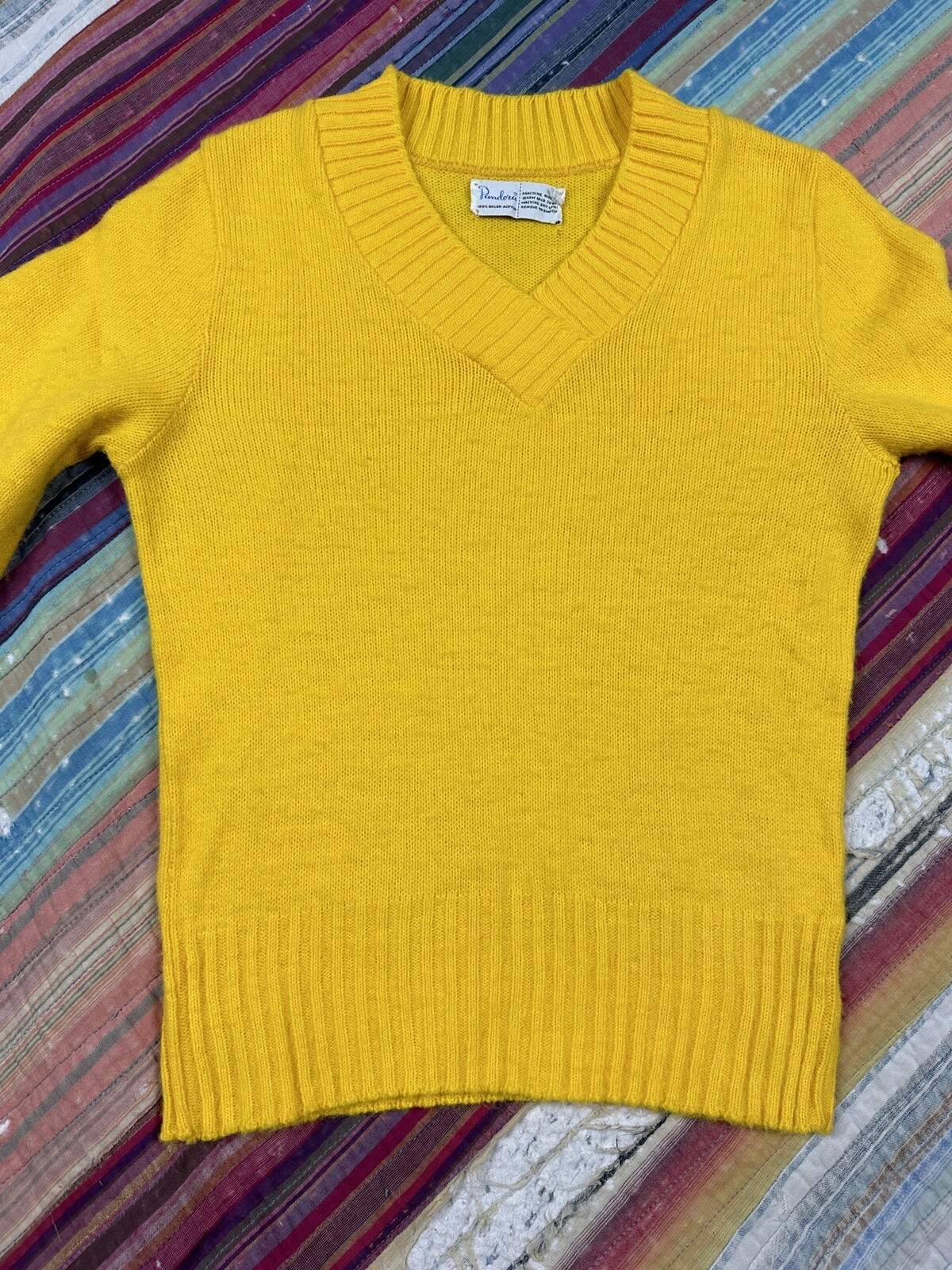 Vintage 60s Pandora Solid Bright Yellow V Neck Cottagecore Go Go Pop Sz Small