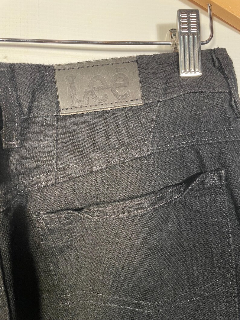 Vintage 1990s Deadstock Lee Black Jeans Relaxed Fit Tapered Leg Cotton 16 32×32