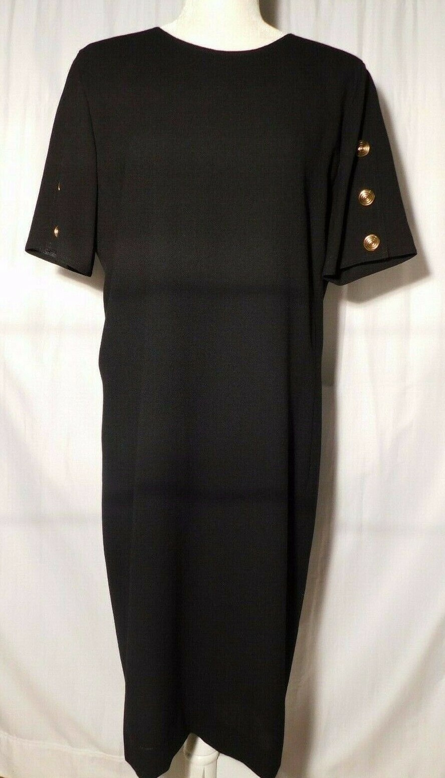 Vtg. Jaeger Black Wool Short Sleeve Dress with Gold Buttons Size 12