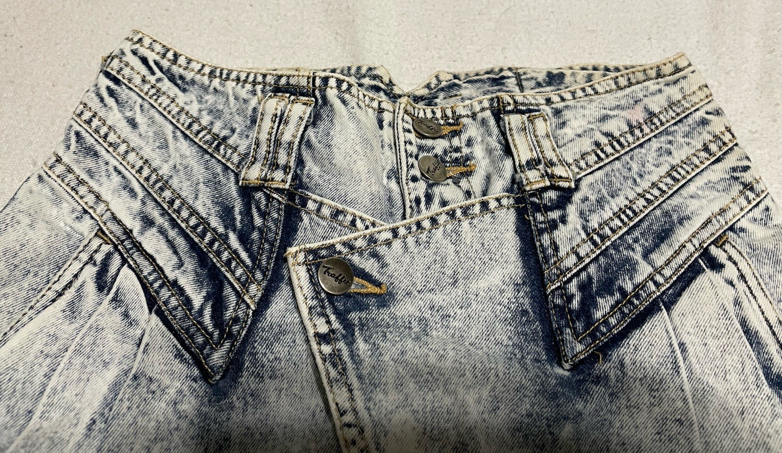 Vtg Authentic 1980’s Traffic Acid Washed Jeans-Size 7/8 FLAW SEE LAST PIC