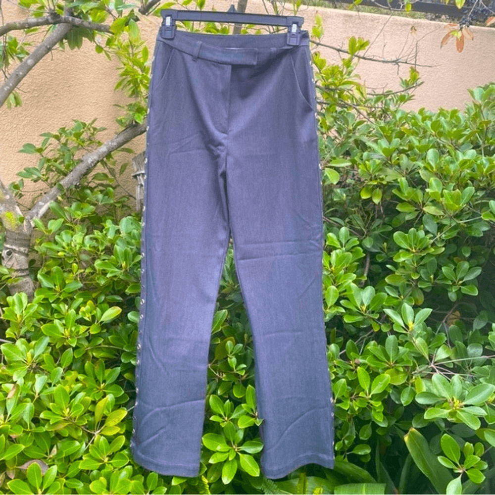 St. John Sport Gray Slacks/Pants w/silver grommets. Size 2. Excellent condition.