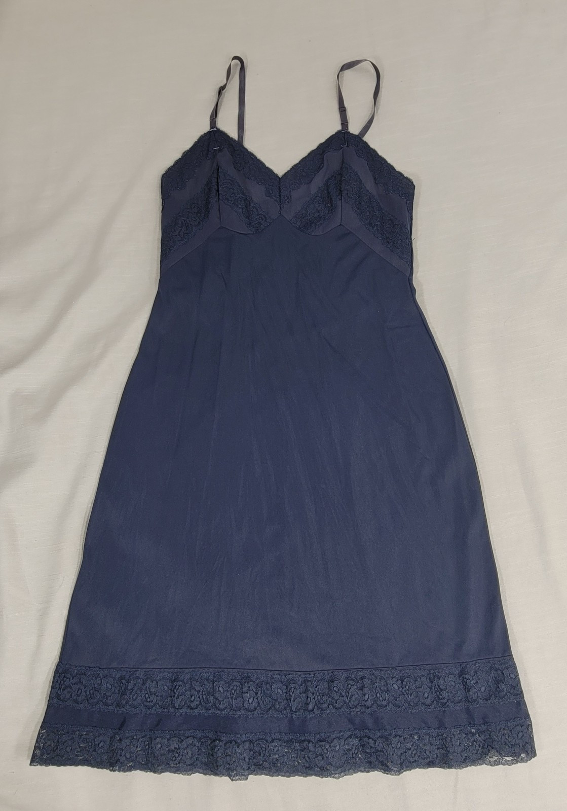 Vintage 50s 60s Kayser Luxite Blue Nylon Pleat Full Dress Slip Lingerie 36