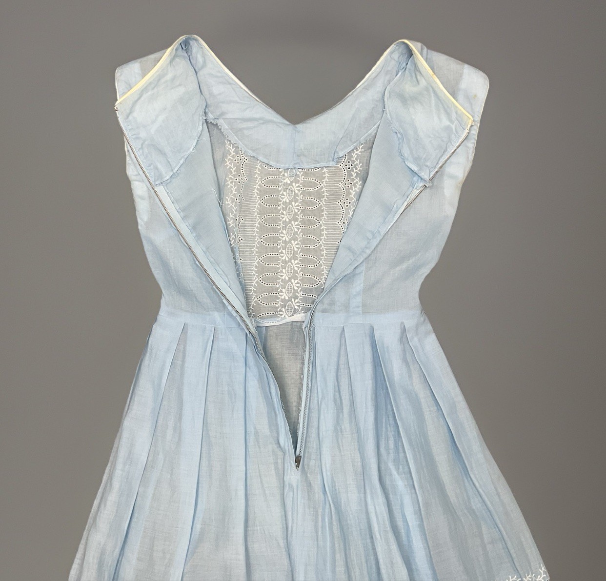 Vintage 50s 60s Fit Flare Dress Eyelets Zipper Blue & White Embroidered Feminine