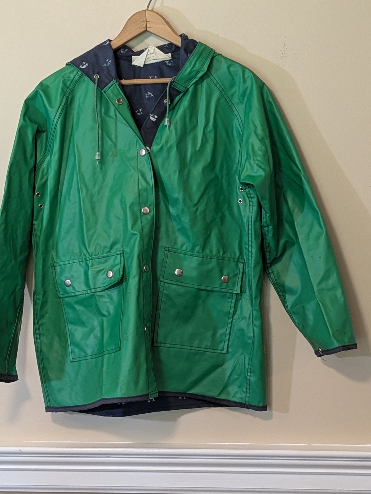 Vtg 80s Kelly Green Raincoat Navy Whale Print Liner Hooded Jacket M Preppy