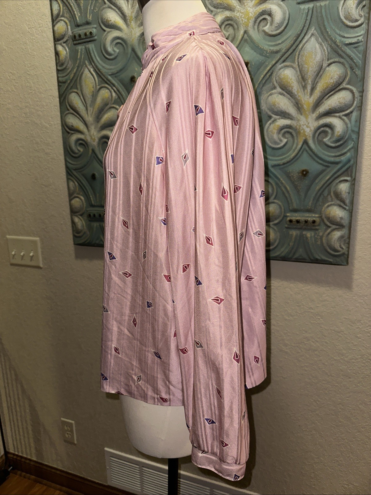 Vintage 70s Lady Devon Pink Geometric Top XL Retro Mod Disco