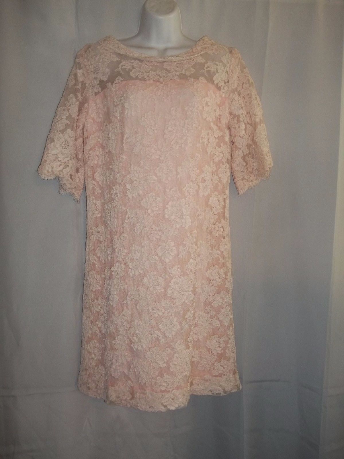 Ladies Size 16 1/2 Vintage Andora Lace 60’s Pink Party Dress Gown 3/4 Sleeve