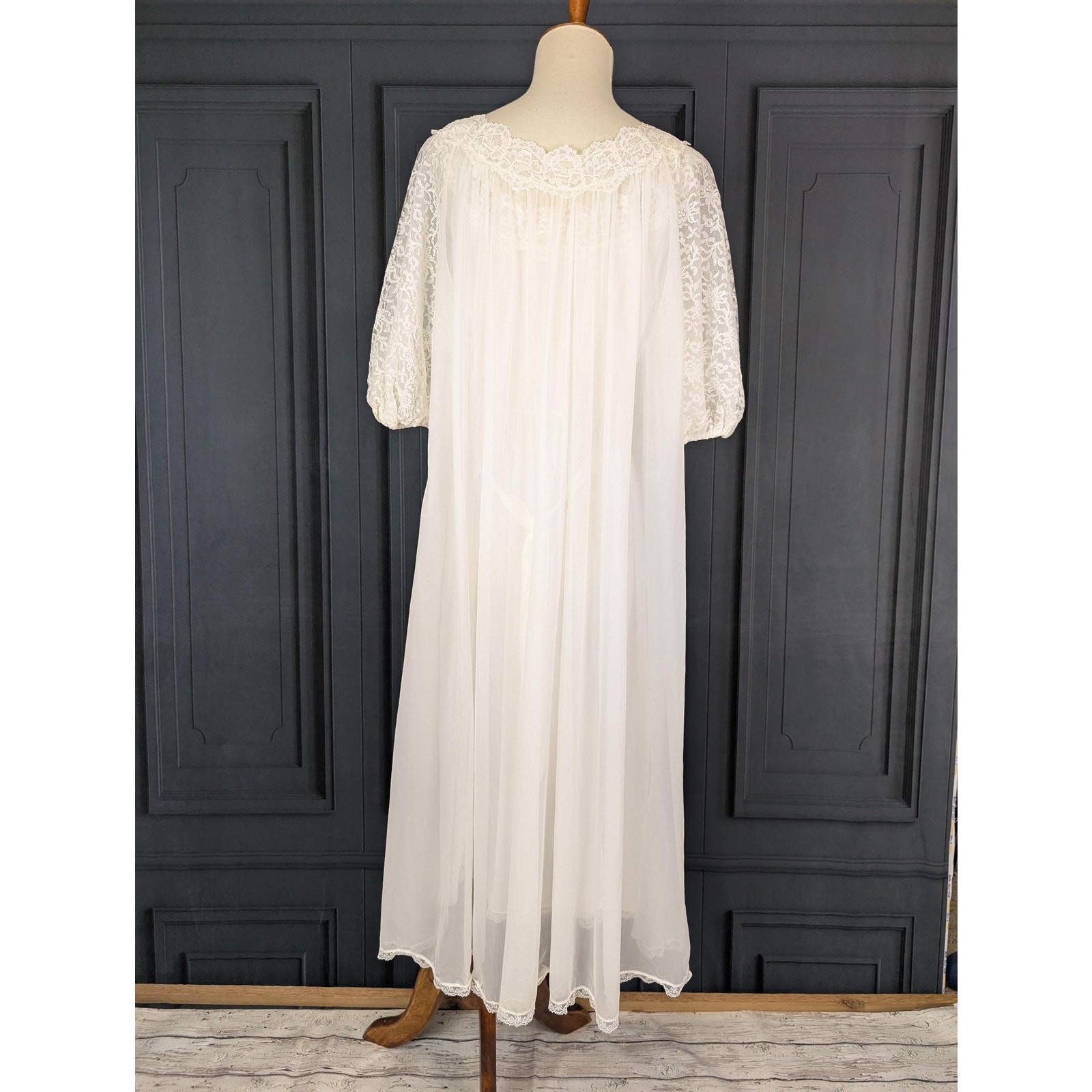Vintage Sheer White Nightgown Peignoir Set White Nylon with Lace Small Bust 35
