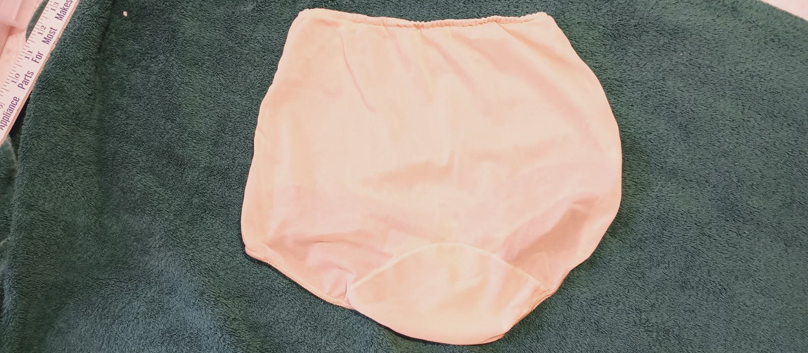 VAN RAALTE VINTAGE PANTY sz 4 L YELLOW w-LEG TRIM LACE #VR-46