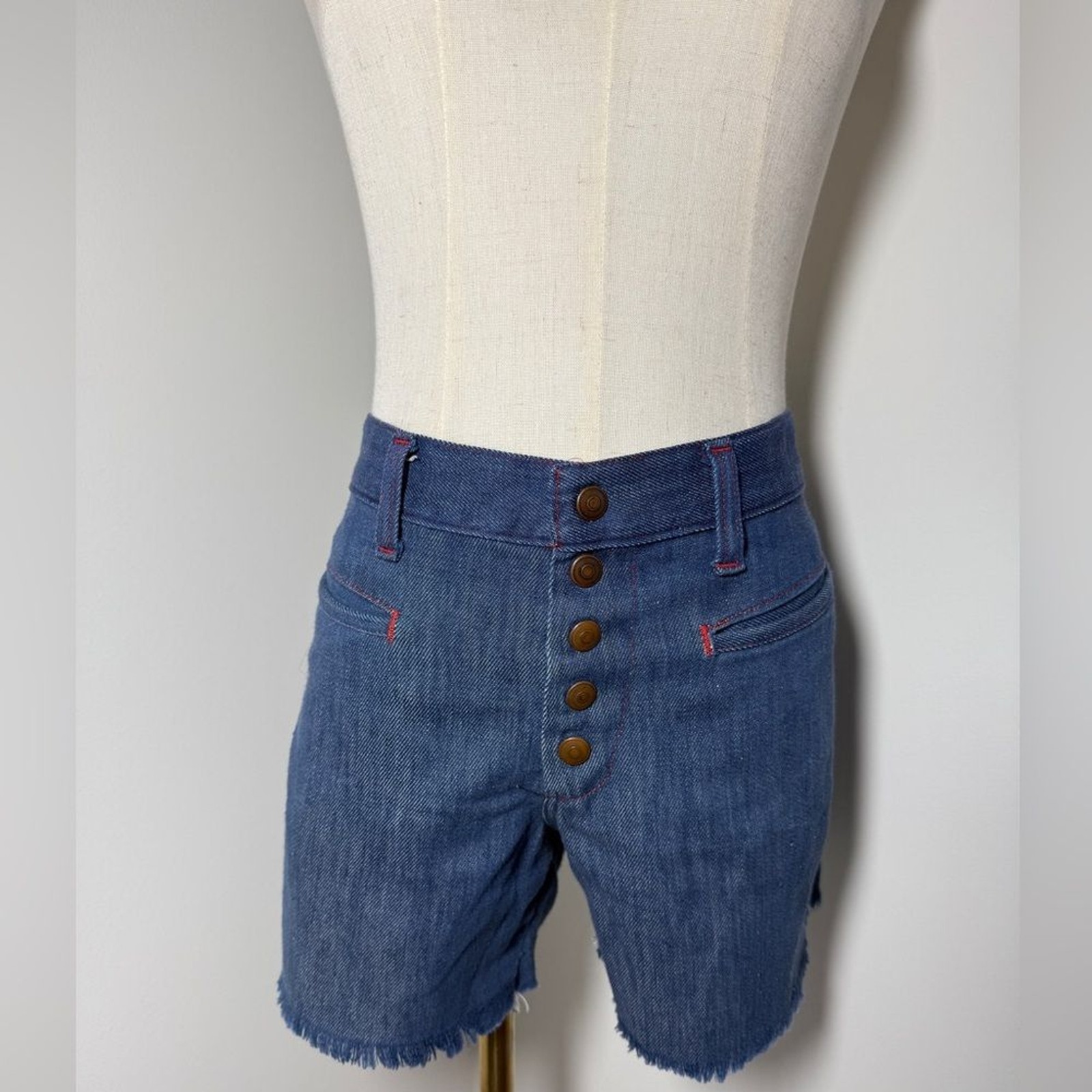 RARE! VINTAGE 1970s cut off denim SHORTS 16