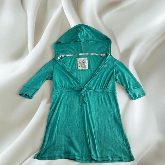 Hollister teal hooded v-neck babydoll top 3/4 sleeves y2k vintage mcbling grail