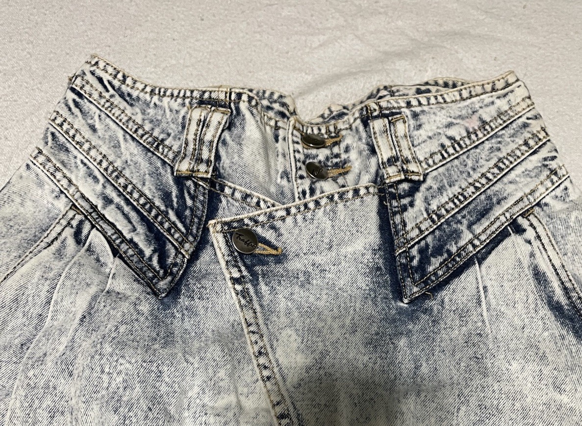 Vtg Authentic 1980’s Traffic Acid Washed Jeans-Size 7/8 FLAW SEE LAST PIC