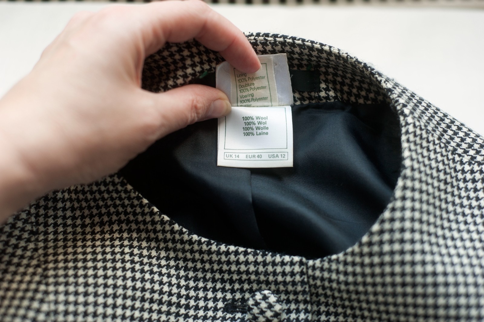 Vtg Laura Ashley 100% Wool Houndstooth Jacket Made in Great Britain Size UK14 US
