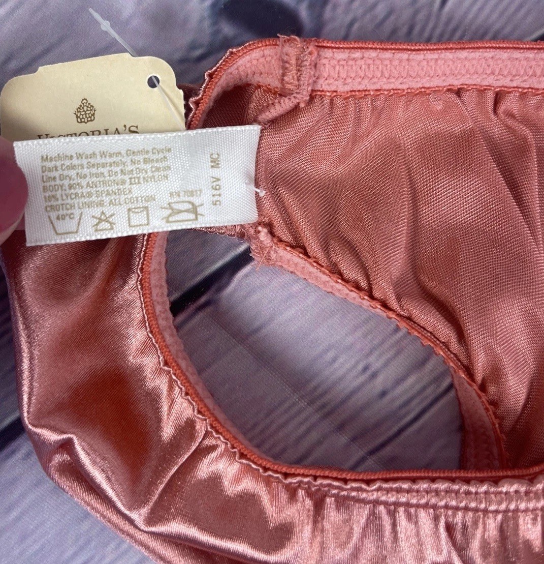 NWT Vintage Victoria’s Secret Panties Second Skin Satin Ruffle USA 4360 Size L7