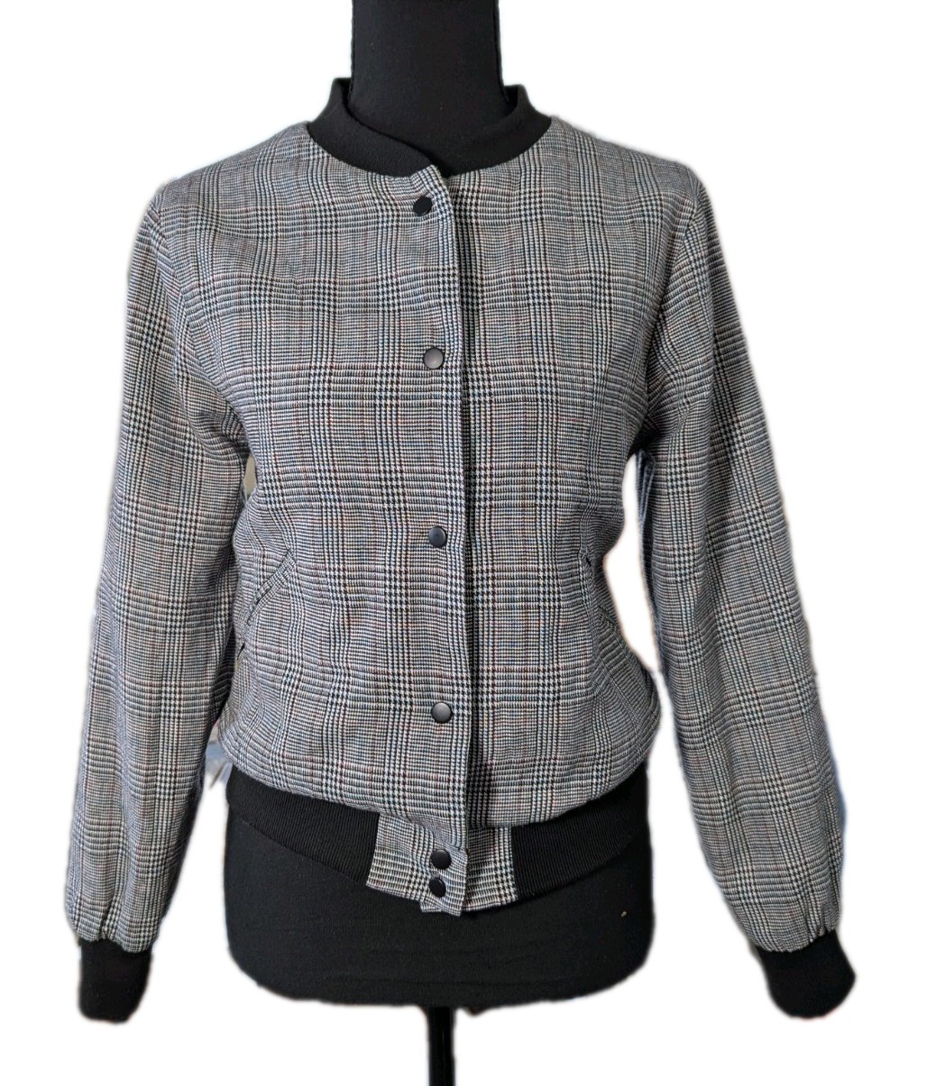 Y2K Shinestar Women’s Gray Glen Check Plaid Jacket W/ Black Collar & Cuffs Small
