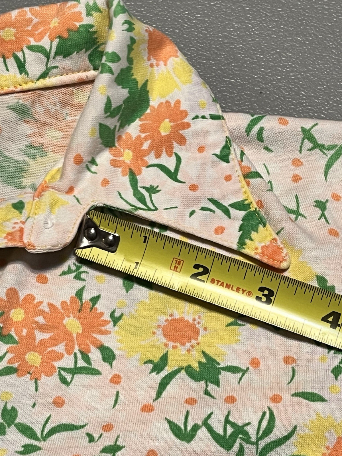 Vintage The Talbots Floral Short Sleeve Shirt 70s single stitch top Size 12 Med