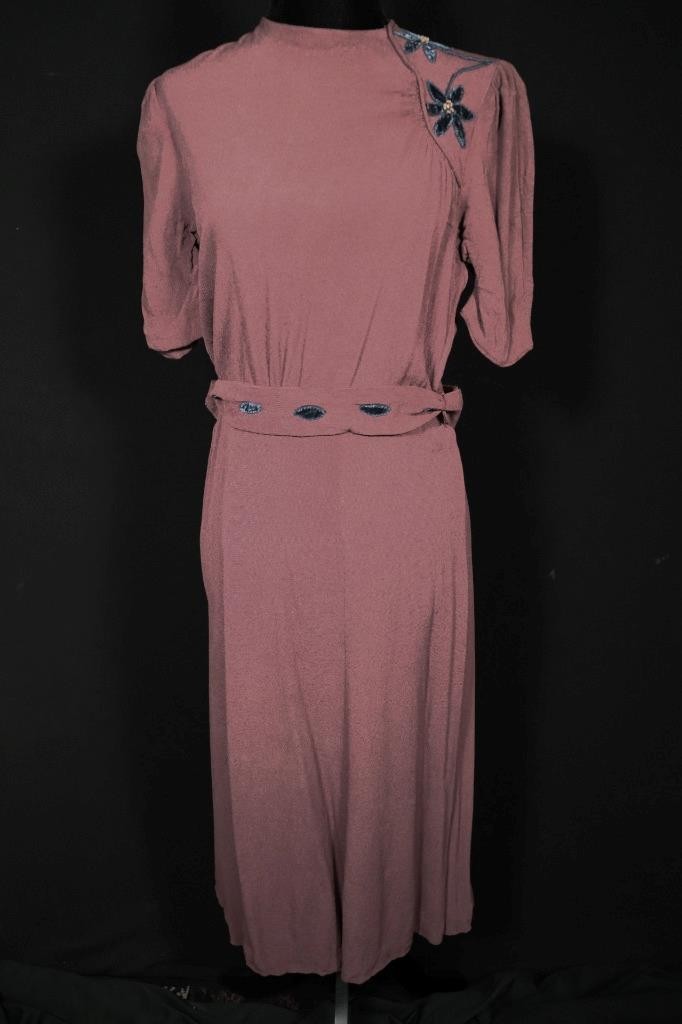 Very Rare Vintage WII Era 1940’s Rust Color Rayon Crepe Dress Size 6+