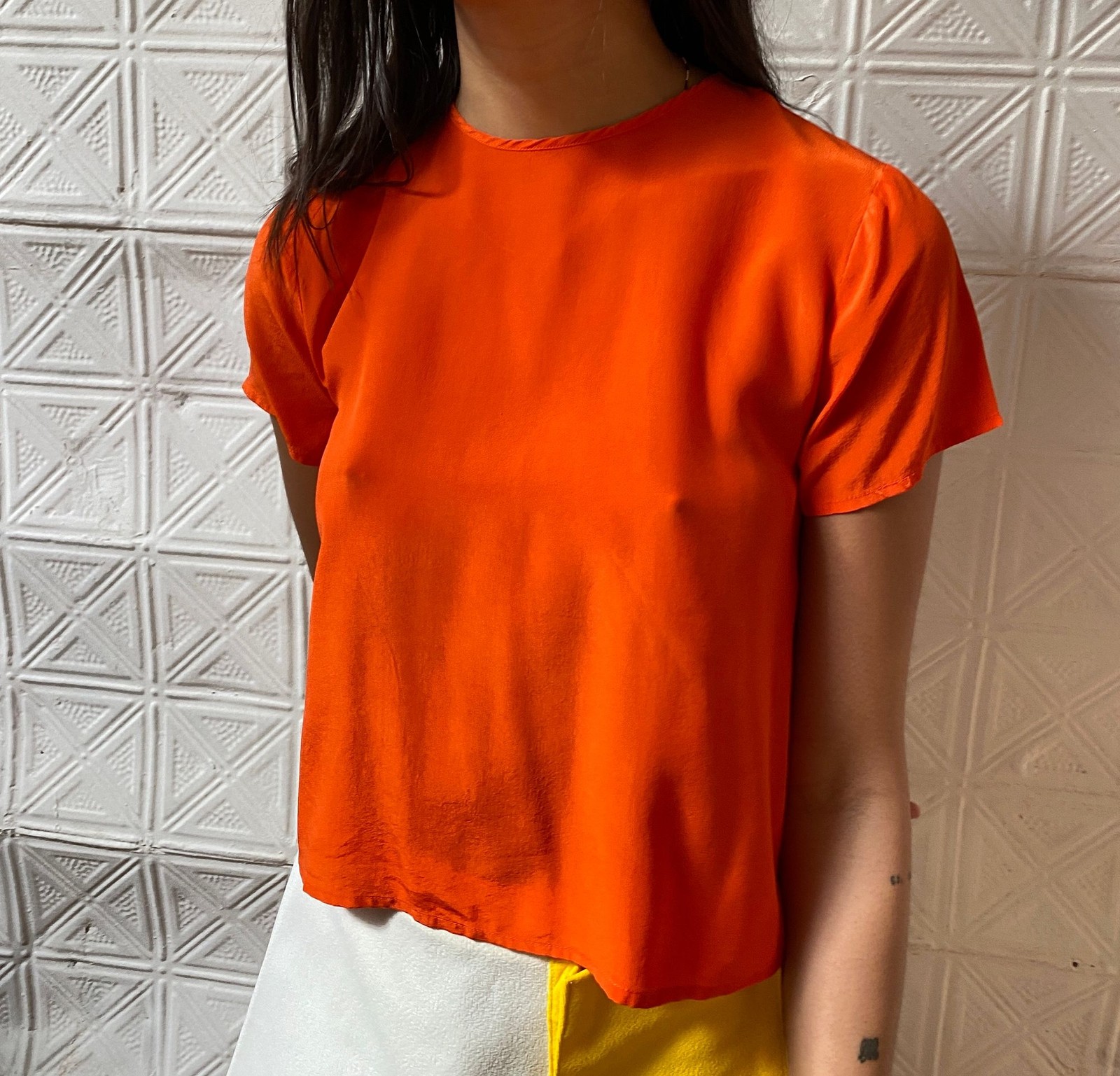 90s Orange Silk Crop Top – Petite Short Sleeve Blouse