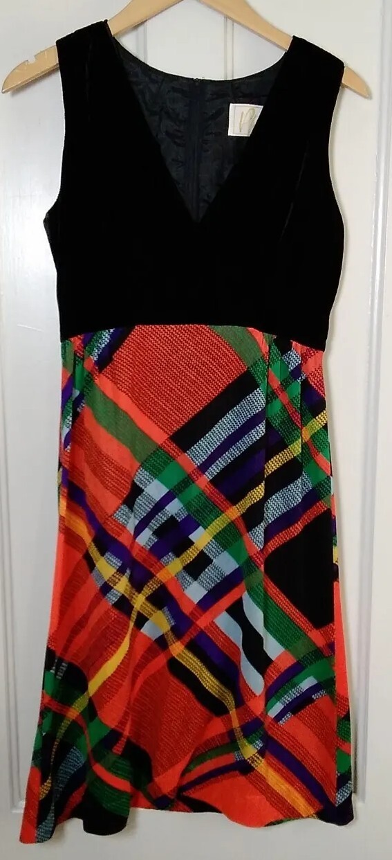 Fairycore Dress VTG 70’s PLW Size 34″ Chest Black Velvet Orange Plaid Sleeveless