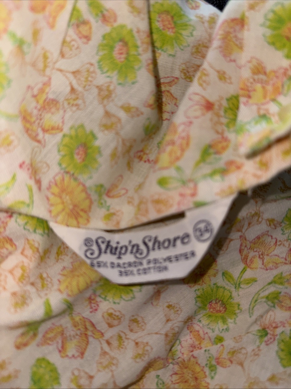 VTG Ship’n Shore Yellow Floral Back Button Blouse Size 34