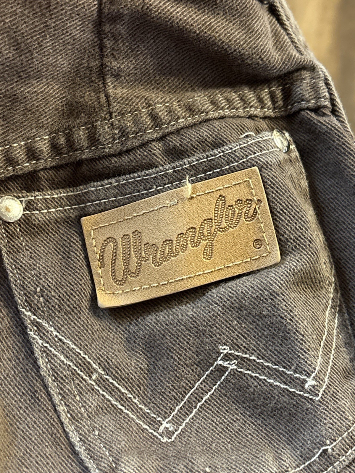 Vtg 50’s 60’s Misses Wrangler Sanforized Women’s Denim Jeans Brown 26×25 USA