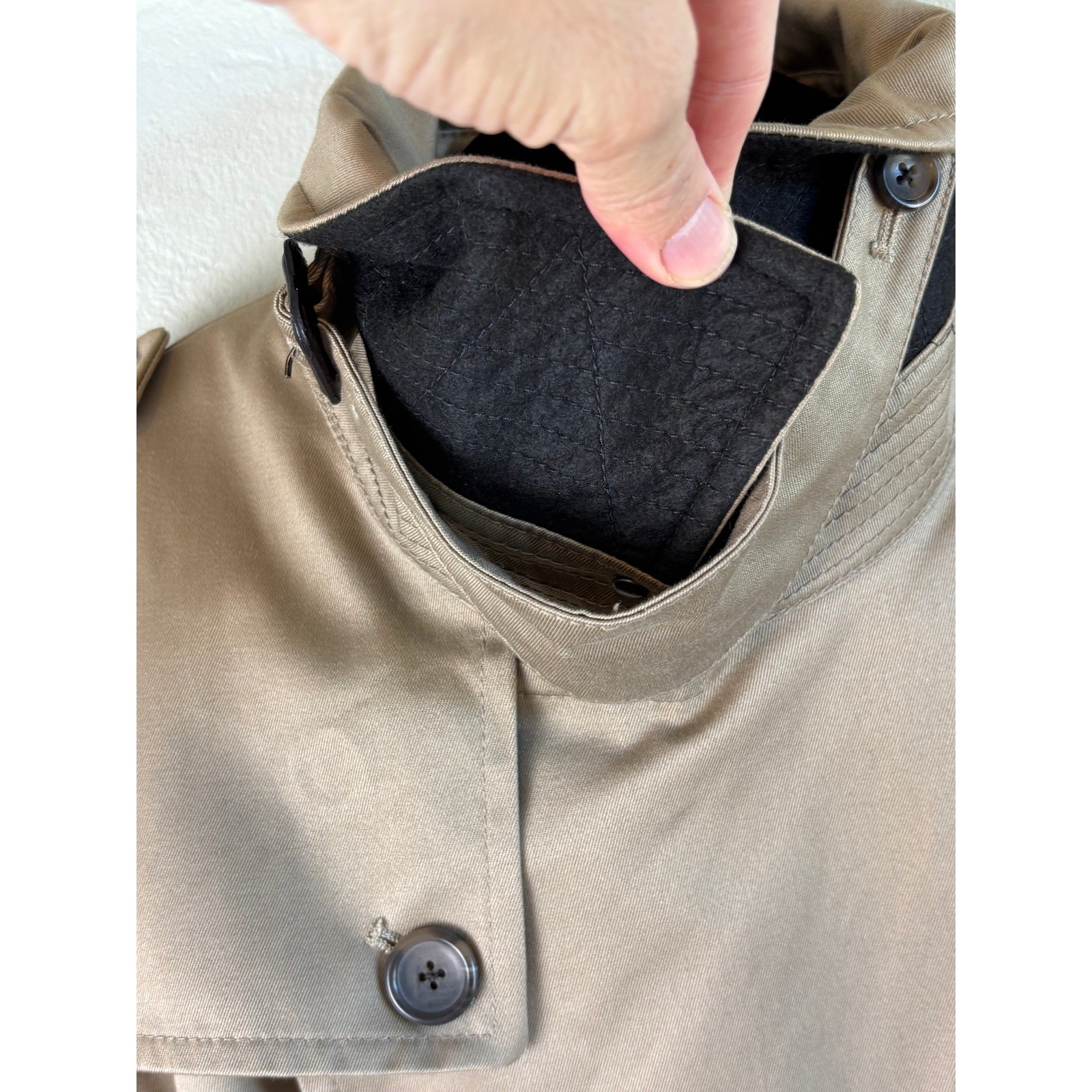Banana Republic Trench Coat Tan Khaki Double Breasted Belted Classic Preppy Chic