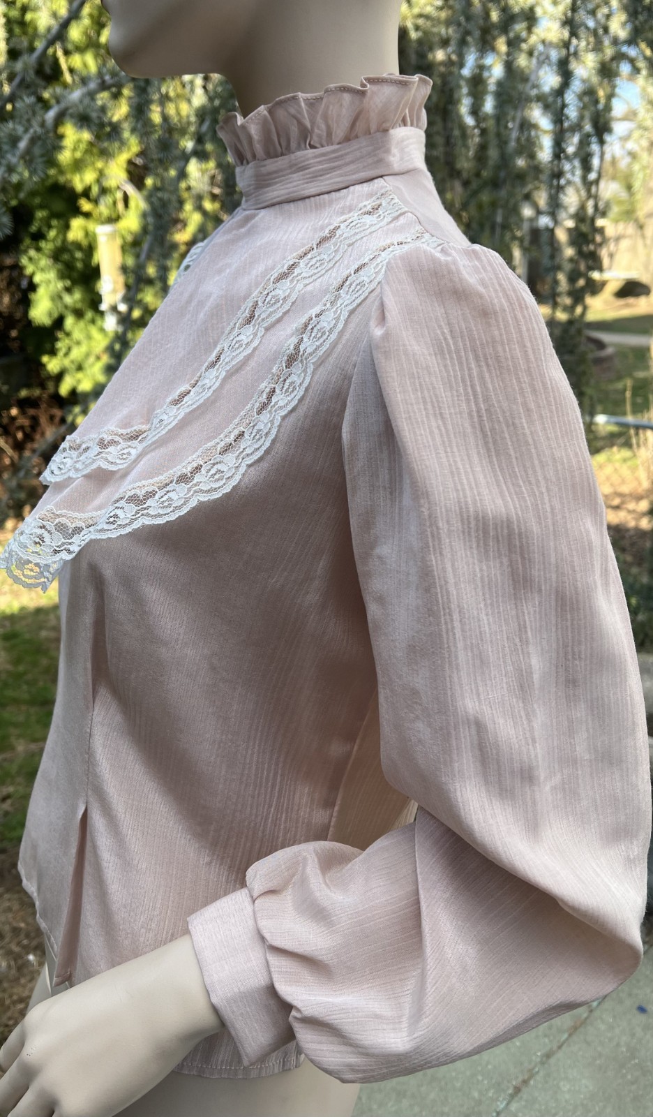 VINTAGE 1970’s MAUVE PINK PRAIRE BLOUSE W/ LACE