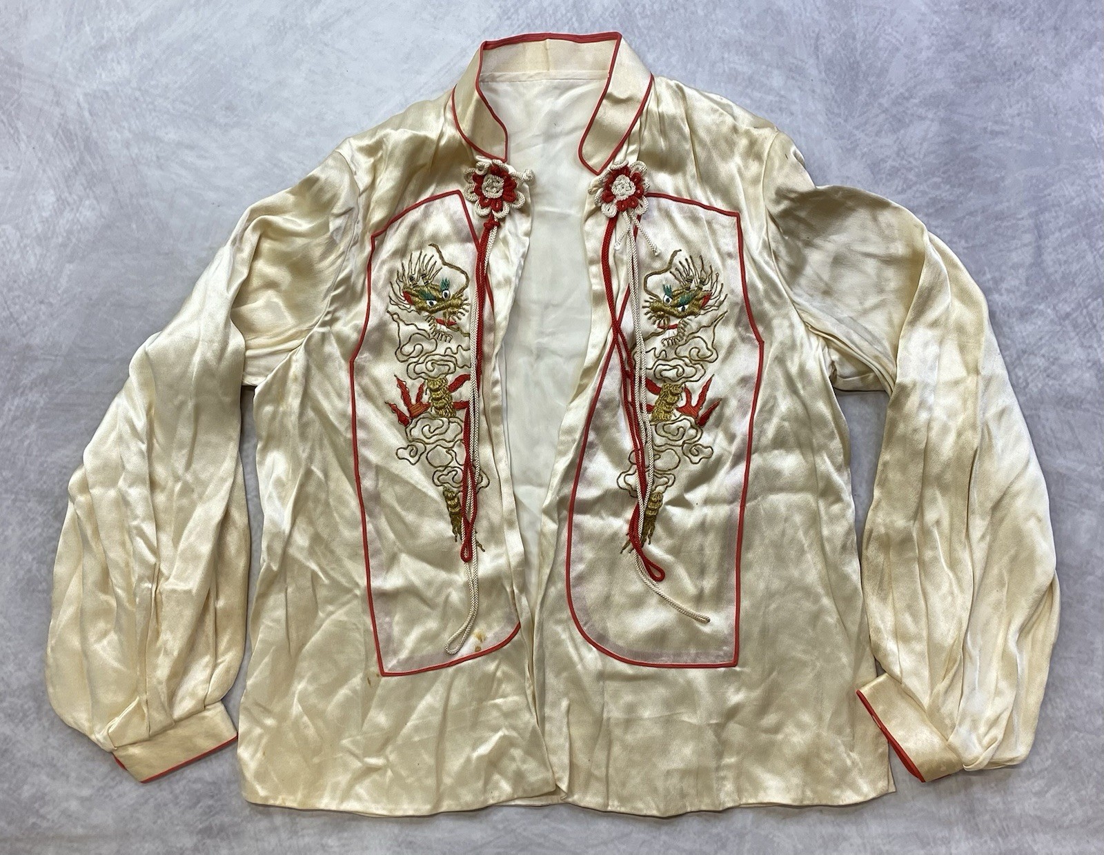 Vintage 50s Silk Golden Dragon Embroidered Chinese Robe Kimono Women’s Size M/L