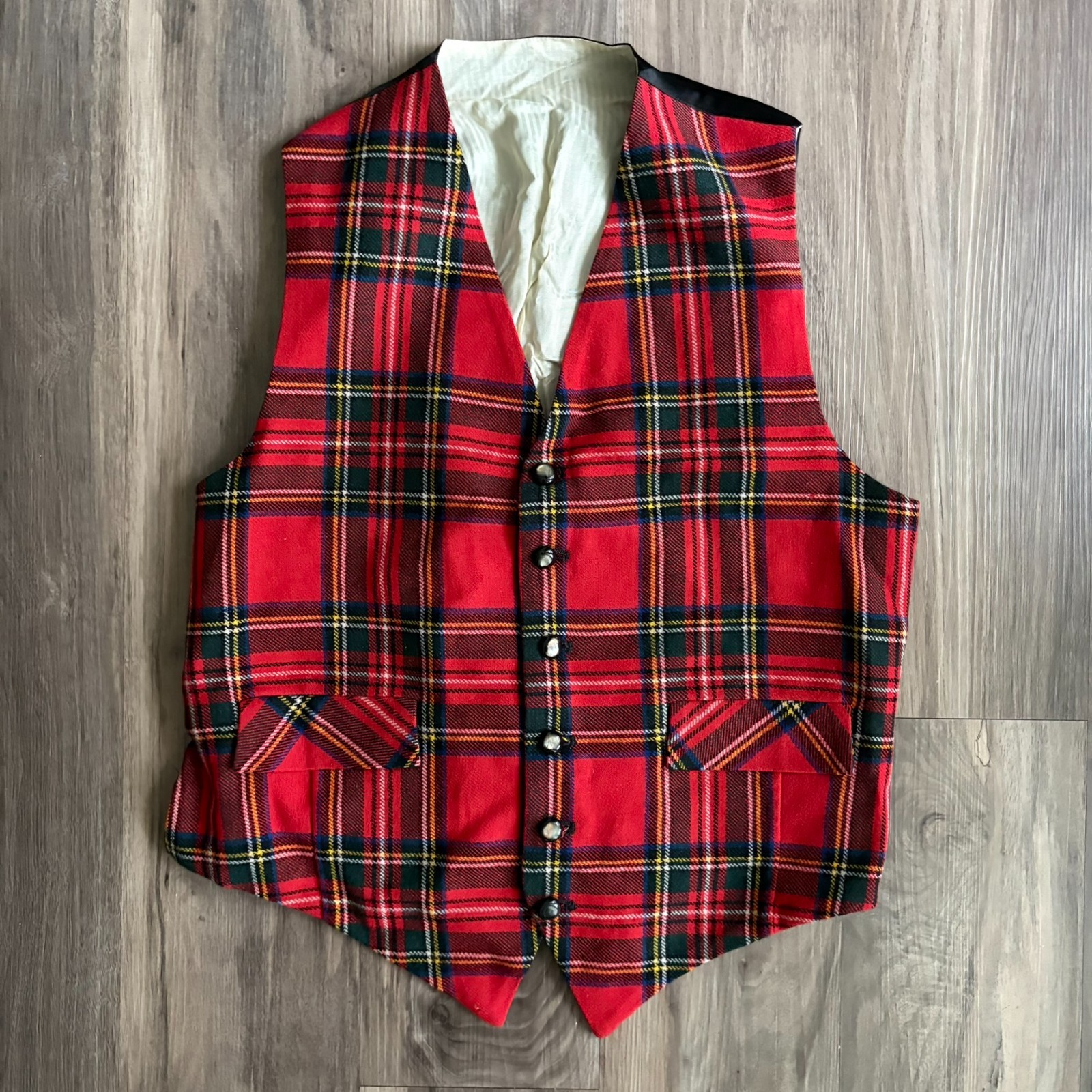 Vintage Forest Of Edinburgh Flannel Plaid Wool Vest Men’s Size S Red Silk