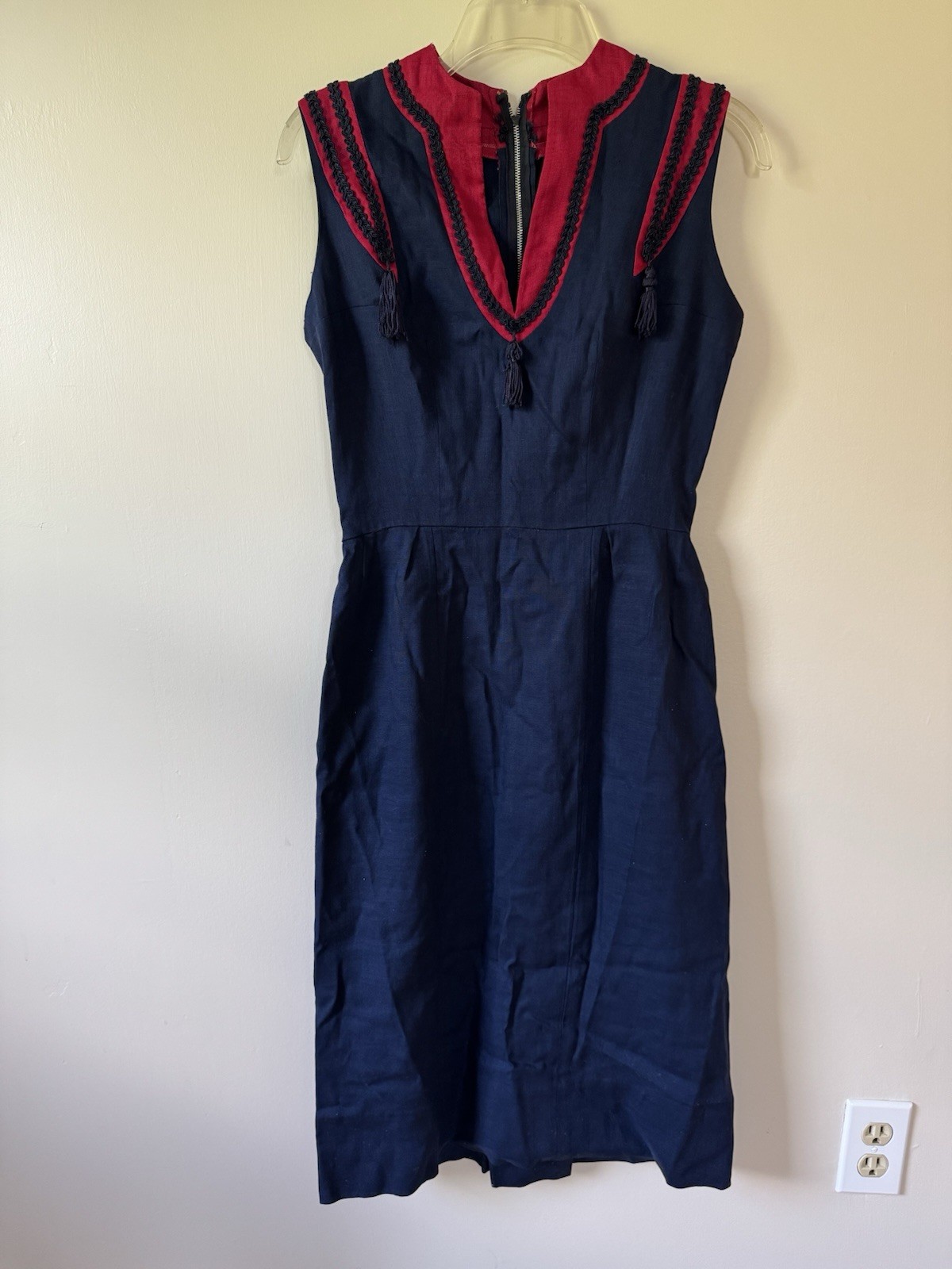 Vtg. Neiman Marcus Women’s Navy dress with tassel sz S