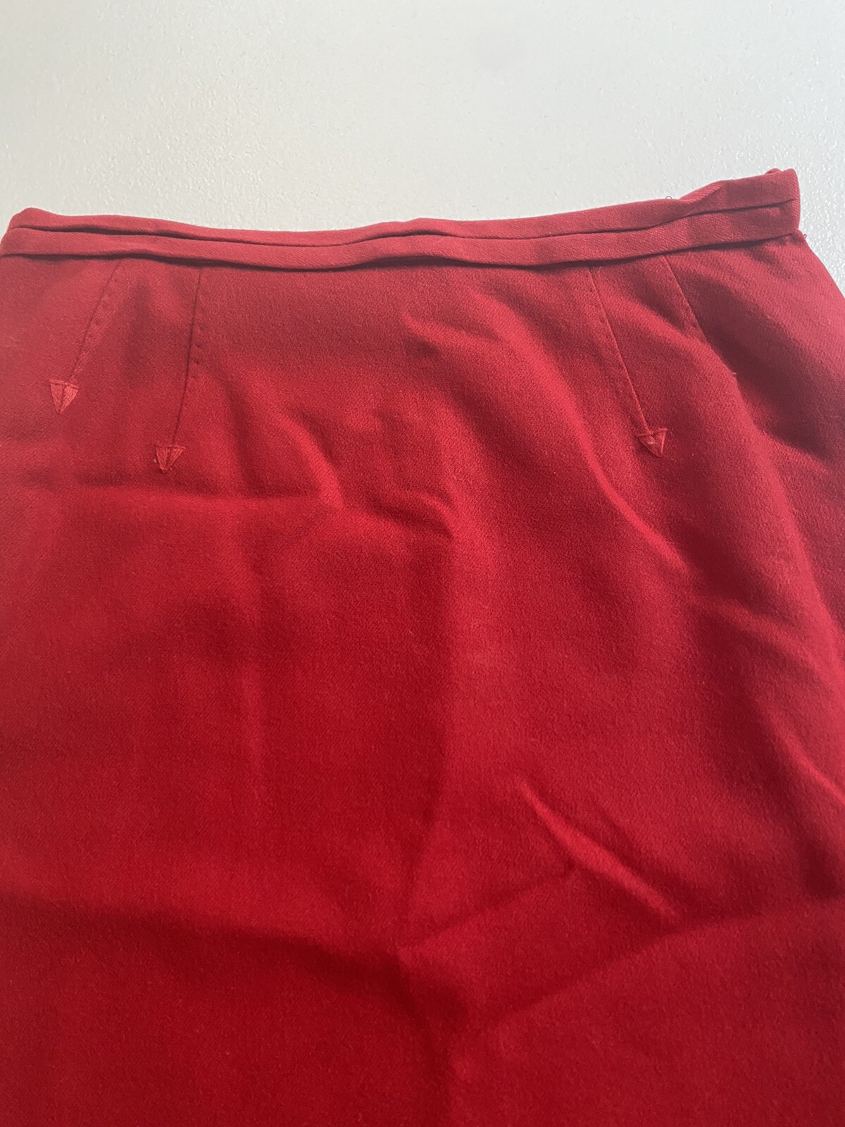 Dalton Coordinates red skirt wool waist 26 inches