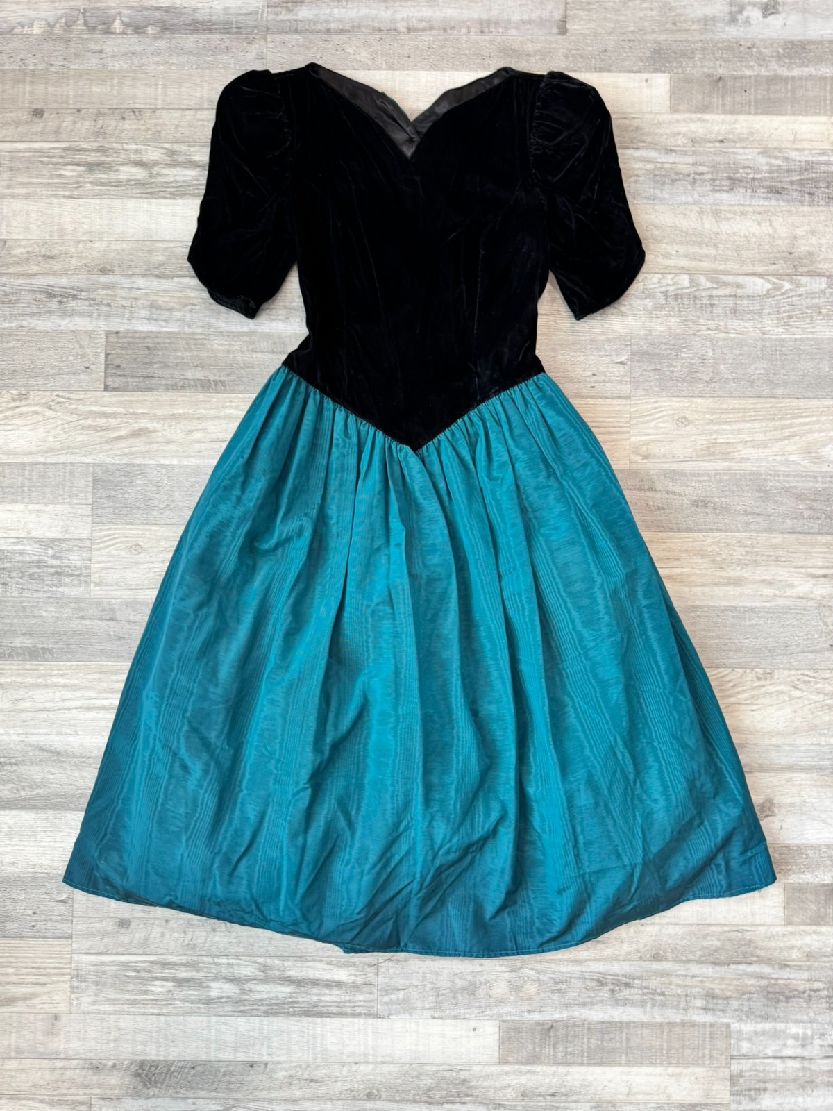 Gunne Sax Vintage 80’s Prom Party Dress Size 7/8 Black Velvet, Teal Bows