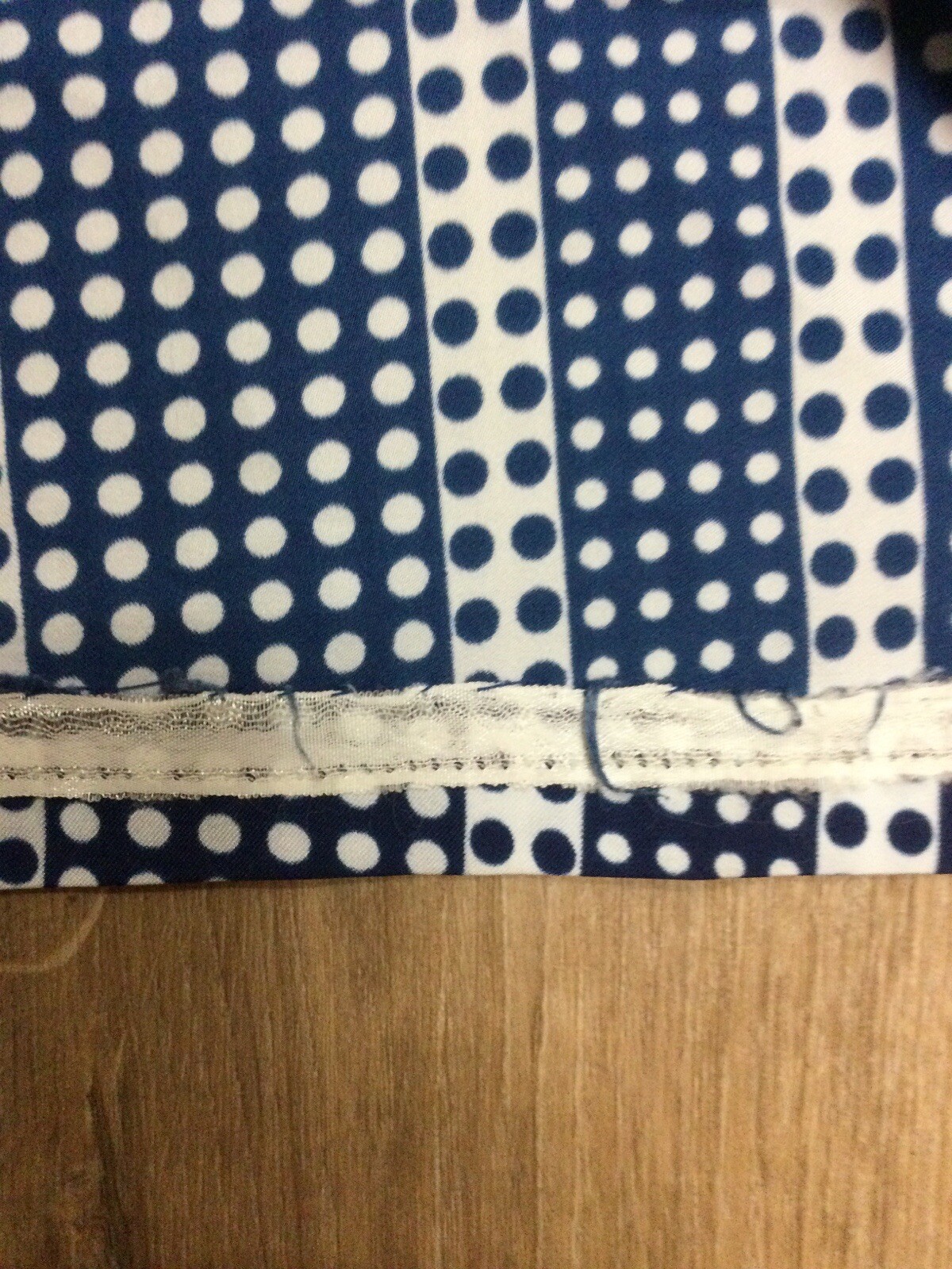 VINTAGE DRESS DAVID CRYSTAL NAVY AND WHITE POLKA DOTS DOUBLE CUFF SLEEVE LACE