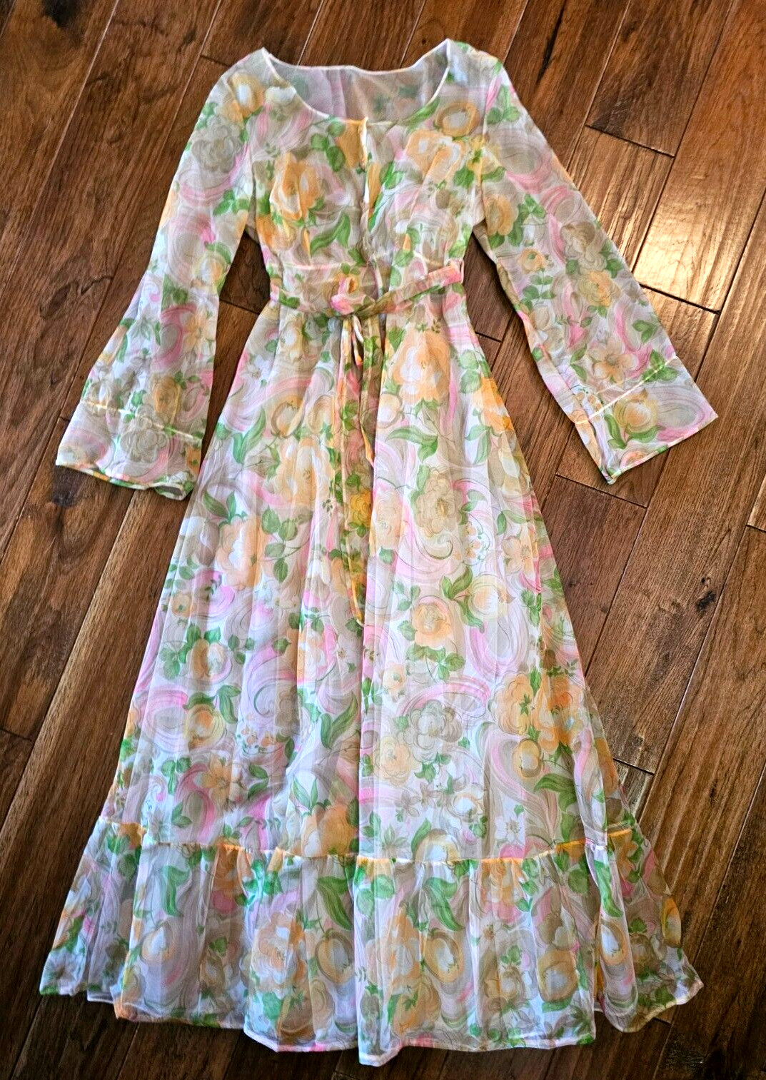Vintage Floral Chiffon Maxi Robe Green Pink Orange sz. Small
