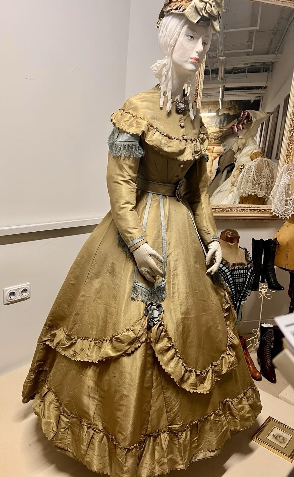 Antique Beautiful Women Dress 1860s