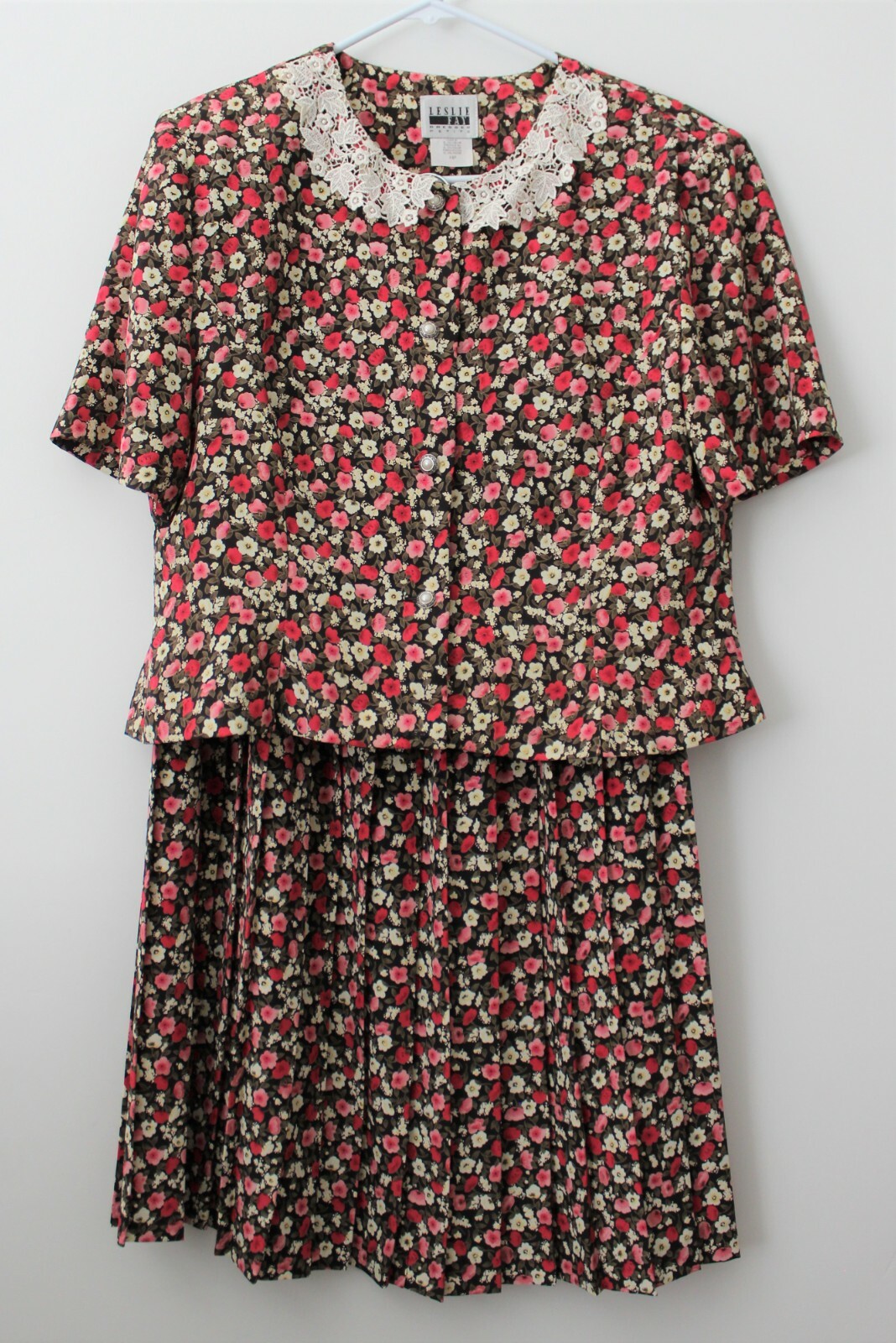 Leslie Fay Vintage 2 Piece Dress Skirt Petite Red Floral Size 14P Pre-Owned