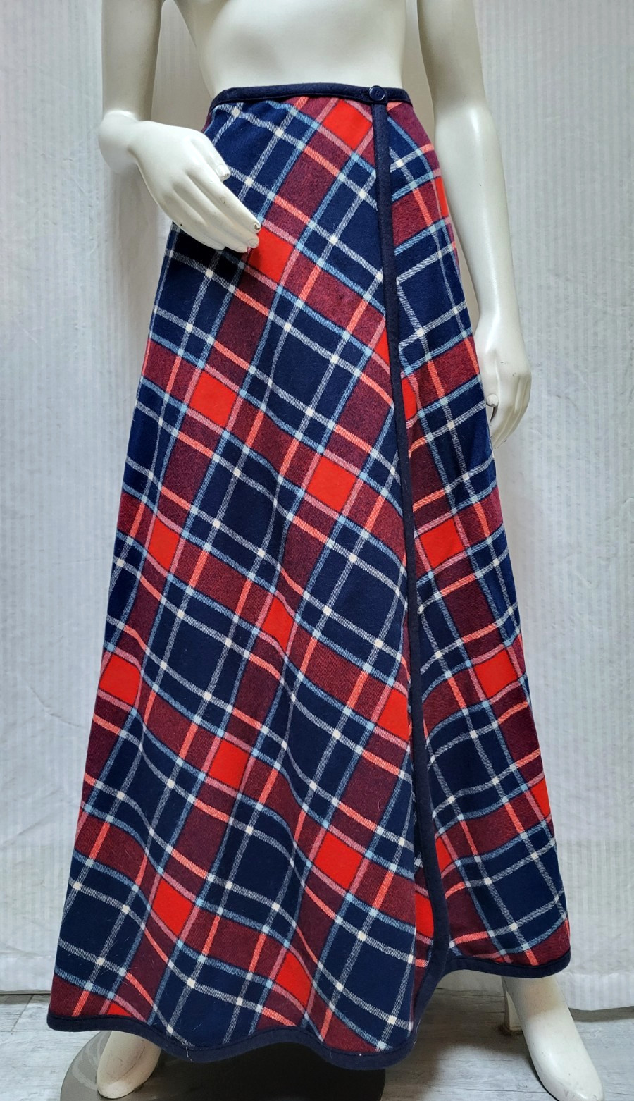 Vtg 70s Knockabouts By Pendleton Wool Plaid Wrap Maxi Skirt Red Blue – Size S