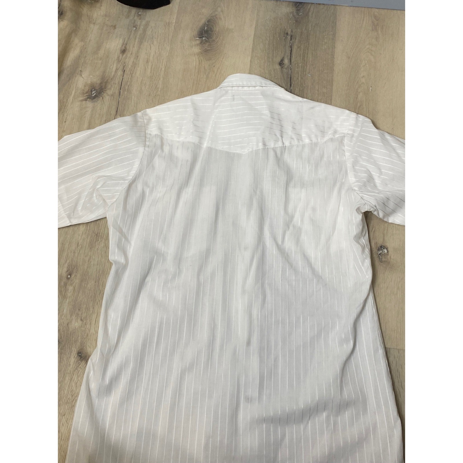 Vintage 70s 80s Western Snap Shirt White Pinstripe Short Sleeve Pearl Snap