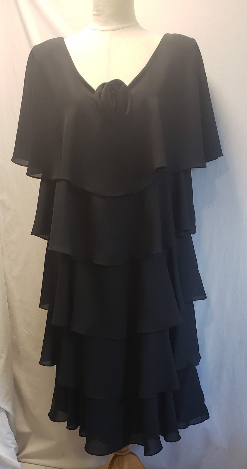 After Dark Dress Women 11/12 Black Cocktail Ruffle Lined Midi Vintage USA 80s