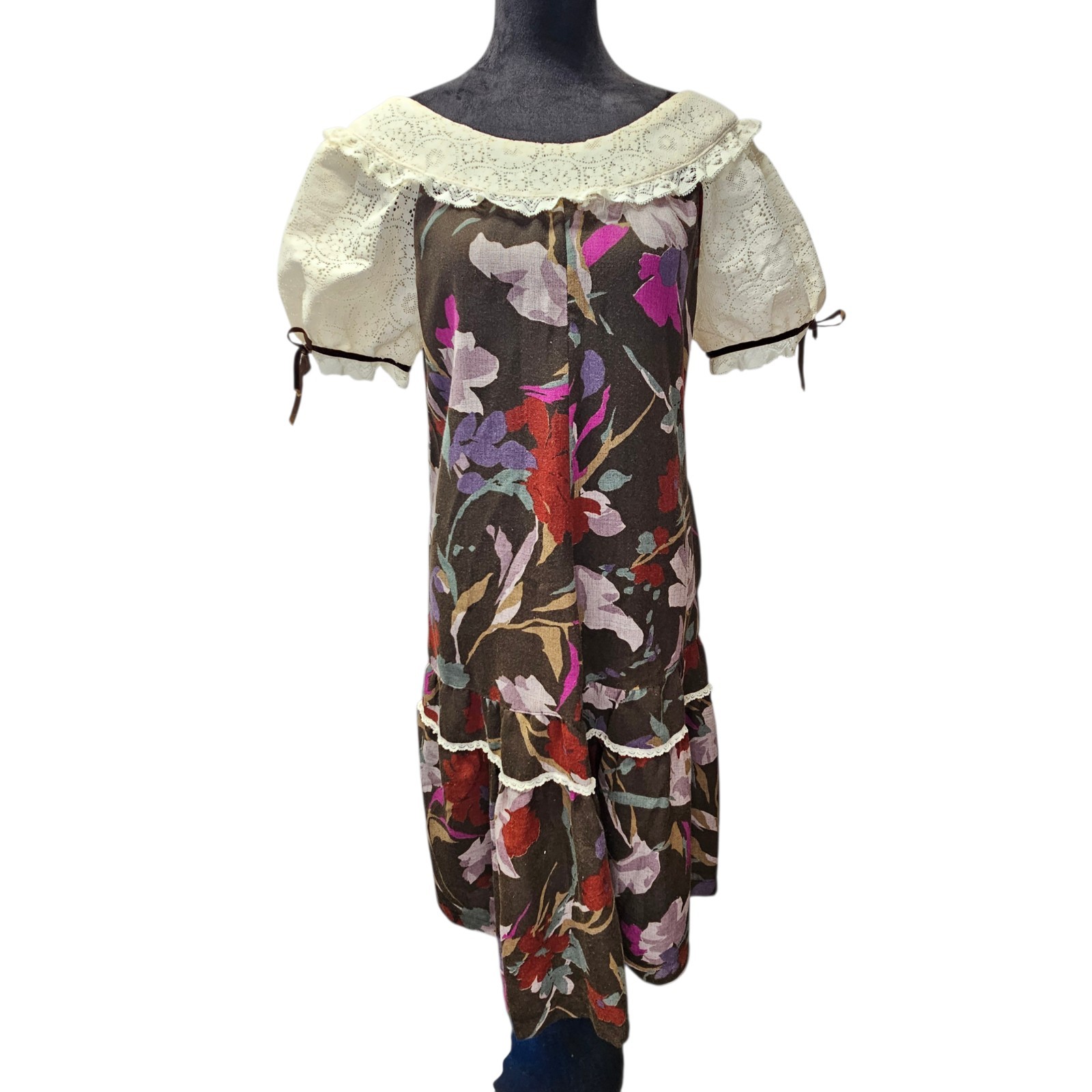 1960-70s Handmade Floral Midi Dress Lace Collar Medium Cottage Artsy Prairie