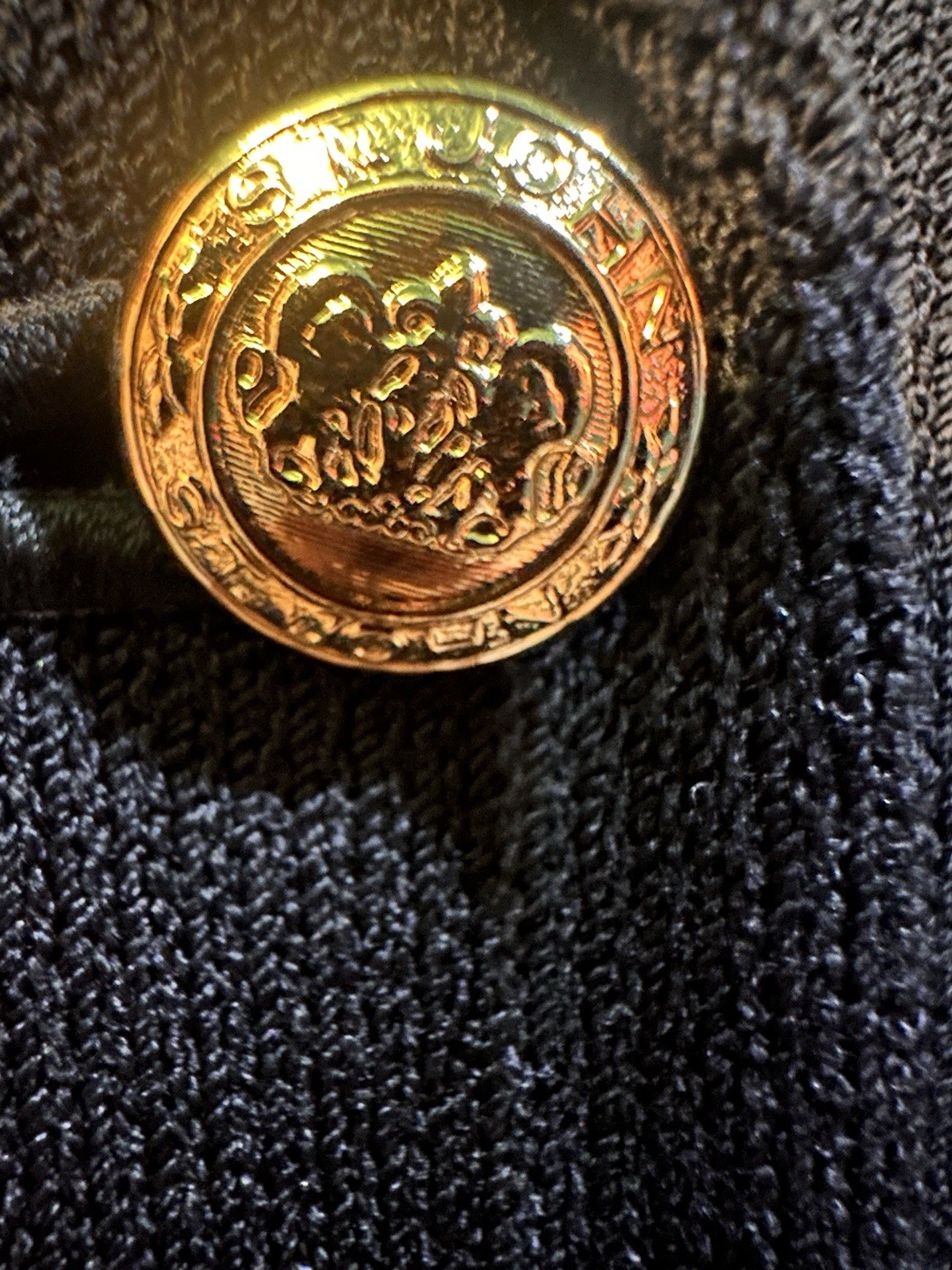 Vintage St.John 1980-1990s Textured Knit Cardigan With Gold Buttons Size 4